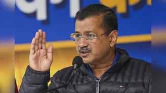 કેજરીવાલે કહ્યું જીતીશું તો મંદિરના પૂજારીઓ અને ગુરુદ્વારાના ગ્રંથિઓને પ્રતિમાસ 18 હજાર માનદ વેતન આપીશું