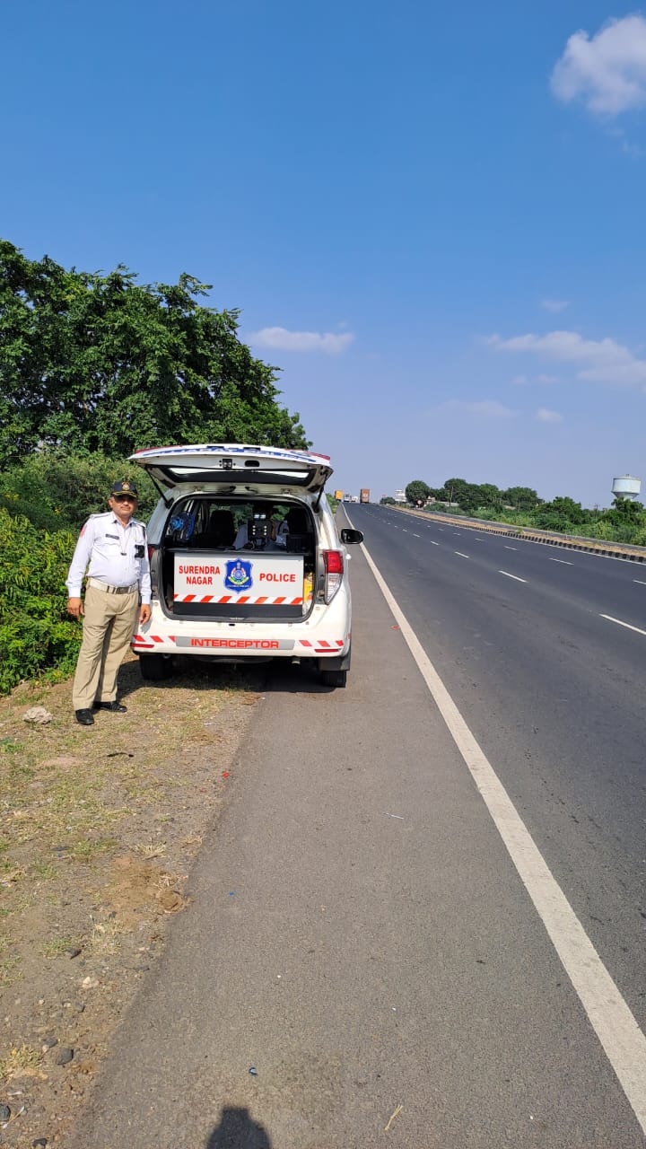 સુરેન્દ્રનગરના જુદા જુદા હાઇવે રસ્તાઓ ઉપર મોબાઈલ વાન કેમેરાથી પોલીસનું સતત મોનિટરિંગ