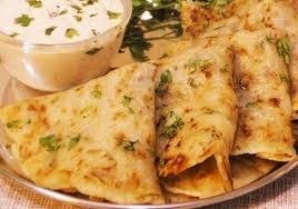 સાબુદાણા ચીલા: સાબુદાણા ચીલાનો સ્વાદ અદ્ભુત છે, તમે તેને 10 મિનિટમાં તૈયાર કરી શકો છો, તેને કેવી રીતે બનાવવું તે શીખો