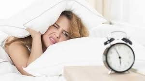 મોડા સૂવાથી: રાત્રે મોડા સૂવાથી તમે ગંભીર રીતે બીમાર થઈ શકો છો! 6 સમસ્યાઓ શરૂ થઈ શકે છે; સાવધાન રહો