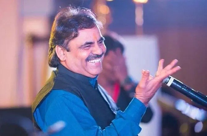 લોકપ્રિય કલાકાર માયાભાઈ આહીરની તબિયત સુધારા પર, ચાહકોમાં આનંદની લાગણી છવાઈ