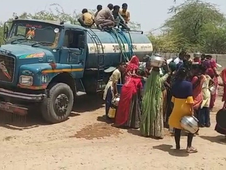 ઉનાળાની શરૂઆતમાં પાણીનો પોકાર, ભુજ શહેરમાં ત્રણ ચાર દિવસે પાણી મળતો હોવાનો આક્ષેપ