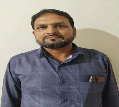 પાટણમાં વધુ એક ડીગ્રી વગરનો બોગસ ડોક્ટર ઝડપાયો, SOGની ટીમે જપ્ત કર્યો સામાન