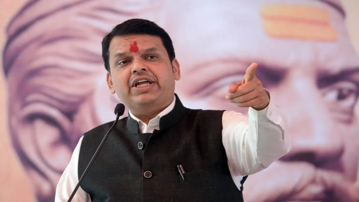 ઔરંગઝેબનો મકબરો એક સંરક્ષિત સ્મારક છે, તેનું મહિમા કરવા દેવા યોગ્ય નથી: દેવેન્દ્ર ફડણવીસ