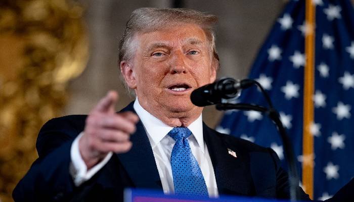 અમેરિકા અને ચીન વચ્ચેના ટેરિફ યુદ્ધ વચ્ચે ડોનાલ્ડ ટ્રમ્પ ઝૂક્યા ! આપ્યું આ મોટું નિવેદન