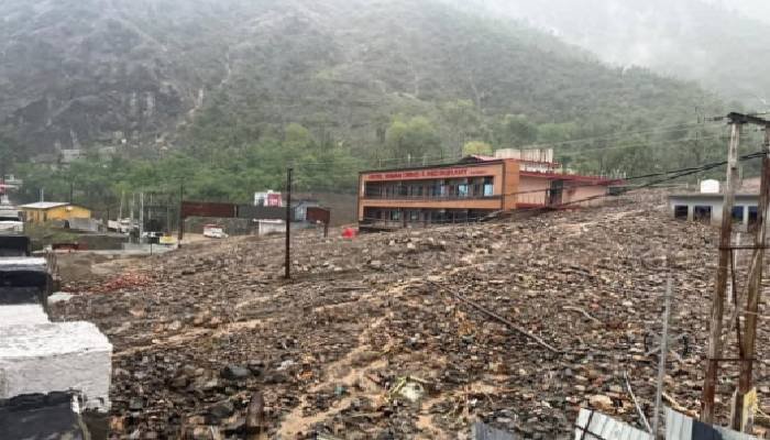 જમ્મુ-કાશ્મીરમાં વાદળ ફાટ્યું, સર્જાયો ભારે વિનાશ…. 3ના મોત