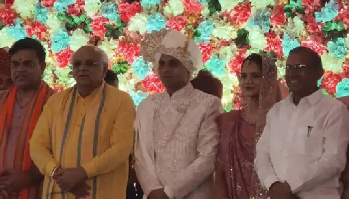 ગુજરાતના આ ધારાસભ્યએ સમૂહલગ્નમાં ફર્યા ફેરા, કુરિવાજો સામે માંડ્યો મોરચો