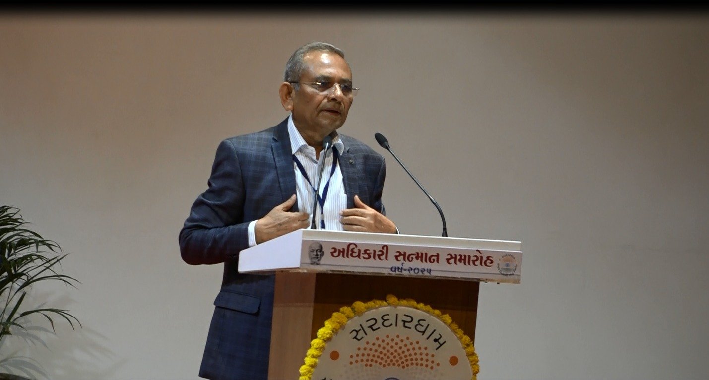 સરદારધામ પ્રમુખનું મોટું નિવેદન, “દીકરીના કમરે રિવોલ્વર લટકતી હોવી જોઈએ”: હવે જાગી ચર્ચા