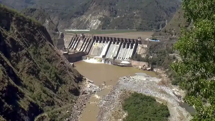 સિંધુ જળ સંધિ પછી, ભારતે ‘વોટર સ્ટ્રાઇક’ કરી, હવે બગલીહાર ડેમમાંથી પાણીનો પ્રવાહ બંધ કર્યો