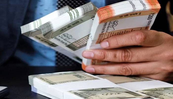 8મું પગાર પંચ ક્યારે લાગુ થશે?, પગાર કેટલો વધશે? વાંચો સંપૂર્ણ વિગતો
