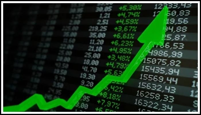 શેરબજારમાં જોવા મળી દિવાળીની રોનક, નિફ્ટીએ વટાવી 25,900ની સપાટી… આ શેર બન્યા રોકેટ