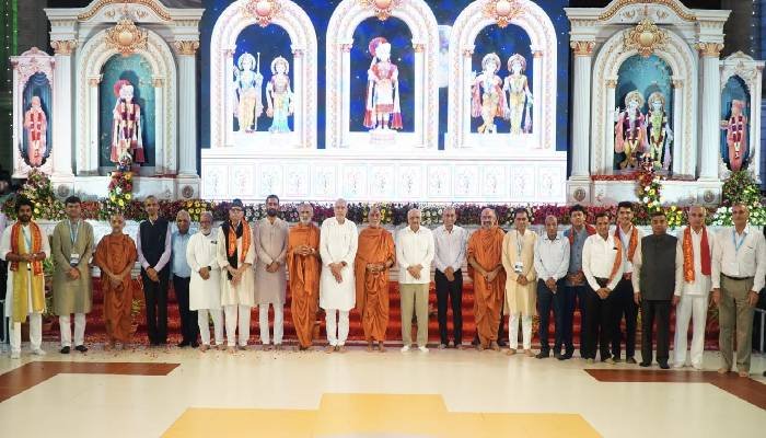 Ahmedabad :  SGVP સંસ્થાન દ્વારા ઉજવાયો શરદોત્સવ, મુખ્યમંત્રી અને પ્રદેશ ભાજપ અધ્યક્ષ રહ્યા ઉપસ્થિત