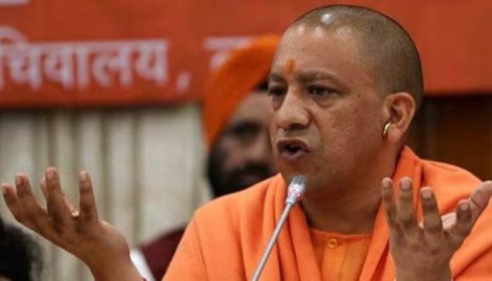 ટૂંડલામાં નિર્માણાધીન રેલવે ઓવરબ્રિજ ધરાશાયી : 7 મજૂર કાટમાળ નીચે દટાયા, બેની હાલત ગંભીર