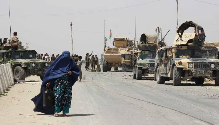 ડ્યુરન્ડ લાઇન પર પાકિસ્તાન–અફઘાનિસ્તાન વચ્ચે ફરી યુદ્ધ, સરહદે ગોળીબારથી લોકોમાં ગભરાટ