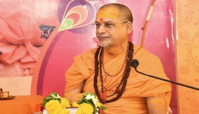 ગાય માતાને ‘રાષ્ટ્રમાતા’ જાહેર કરવાની પ્રબળ માંગ, દ્વારકાપીઠના જગદગુરુ શંકરાચાર્ય સ્વામી સદાનંદ સરસ્વતીજી