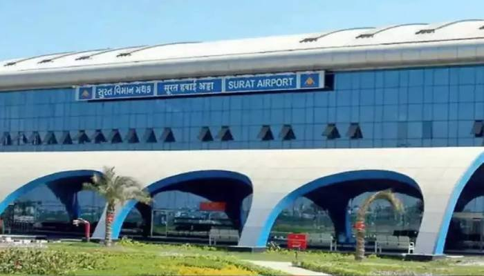 Surat : પક્ષી અથડાવાના કારણે ફ્લાઇટમાં વિલંબ, મુસાફરોને 12 કલાક સુધી રાહ જોવી પડી