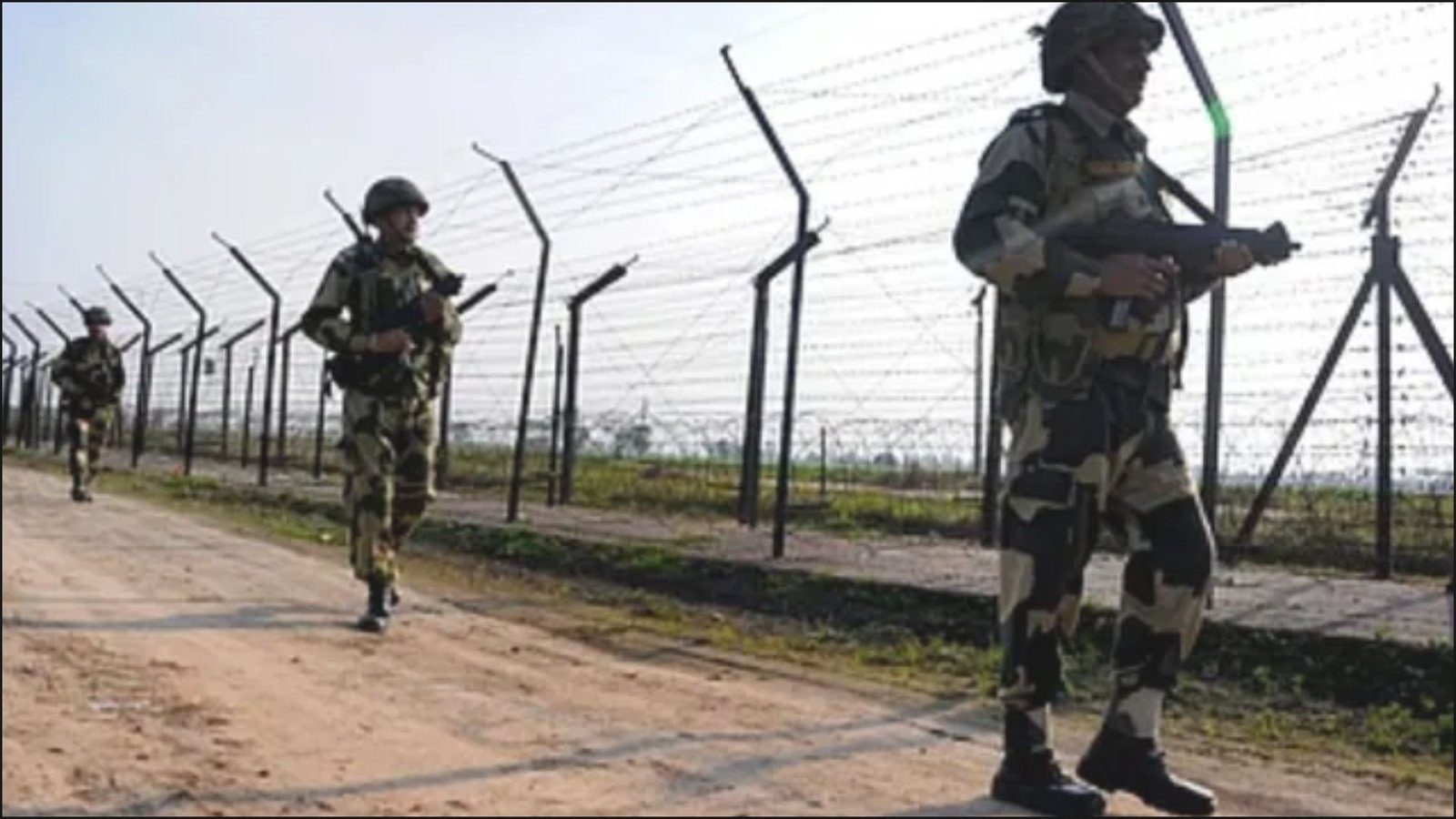 પાકિસ્તાની ઘુસણખોર કરી રહ્યો હતો ભારતમાં પ્રવેશવાનો પ્રયાસ, BSFએ ઠાર માર્યો