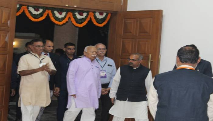 આરએસએસ સરસંઘચાલક ડૉ. મોહનજી ભાગવતનું આગમન રાજકોટમાં, શતાબ્દી વર્ષ ઉજવણી અંતર્ગત વિશેષ સંવાદ