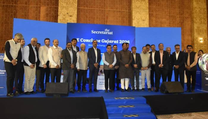 ગુજરાત રિન્યુએબલ એનર્જી કોન્ક્લેવ 2026: નાયબ મુખ્યમંત્રી હર્ષ સંઘવી અને ઊર્જા મંત્રી ઋષિકેશ પટેલ રહ્યા ઉપસ્થિત
