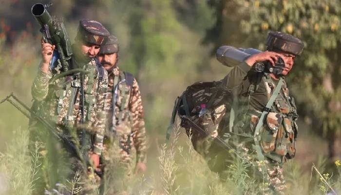 જમ્મુ-કાશ્મીરના કિશ્તવાડમાં સુરક્ષા દળો અને આતંકવાદીઓ વચ્ચે અથડામણ, સર્ચ ઓપરેશન ચાલુ