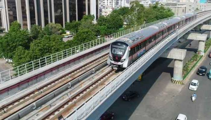 અમદાવાદ : મેટ્રો હવે મોડી રાત સુધી દોડશે, ટી-20 વર્લ્ડકપ ફેન્સ માટે રાહત