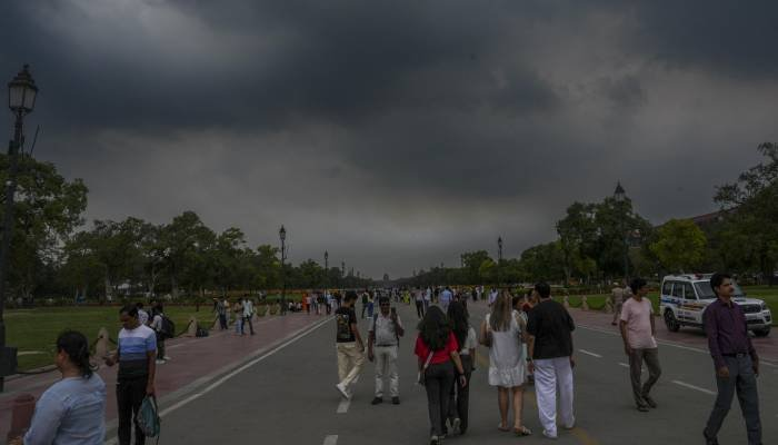 રાજ્યમાં બેવડી ઋતુની અસર, સવારે ઠંડી અને બપોરે ગરમીનો અહેસાસ : હવામાન વિભાગ