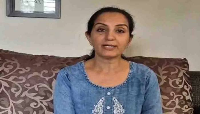 રાજકોટમાં નિવેદનથી વિવાદ: મોના થીબાની સ્પષ્ટતા અને જાહેર માફી