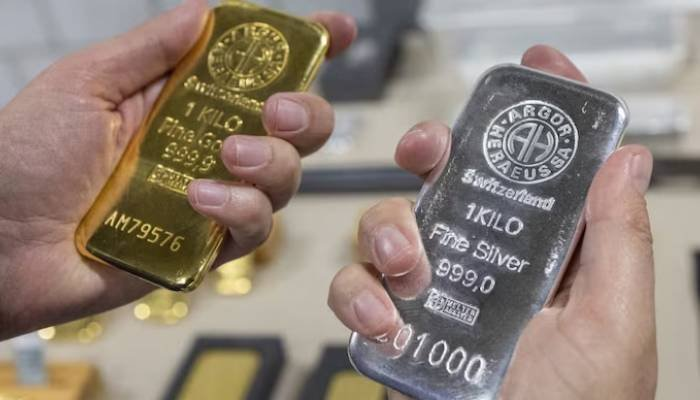 સોનાં-ચાંદીમાં ભારે ઉતારચઢાવ: ઊંચાઈએથી નીચે પટકાયા ભાવ, રોકાણકારો સતર્ક