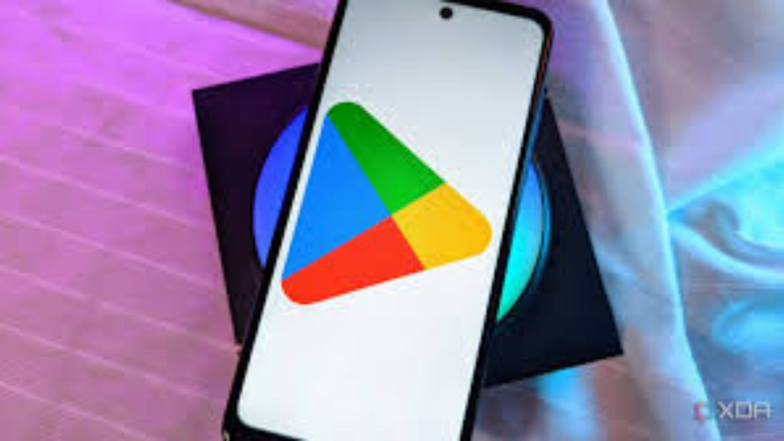 ગૂગલે કરી મોટી કાર્યવાહી…  પ્લે સ્ટોર પરથી 1.75 મિલિયન નકલી એપ્સ હટાવી ; જાણો કારણ