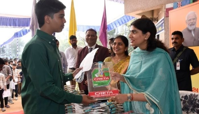 શિક્ષણ મંત્રી રિવાબા જાડેજાએ વિદ્યાર્થીઓને પરીક્ષા માટે પાઠવી શુભેચ્છાઓ, જાણો શું કહ્યું