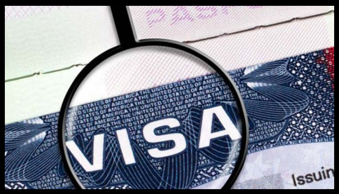 વિદેશમાં નોકરીની ગેરંટી અને ઝડપી આપતી ફેક એજન્સીઓ સામે સાવધાની એ જ ઉપાય