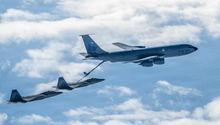 અમેરિકાને મોટો ઝટકો: હવામાં ઈંધણ ભરતું KC-135 મિલિટરી વિમાન ઈરાકમાં ક્રેશ, જાણો વિગત