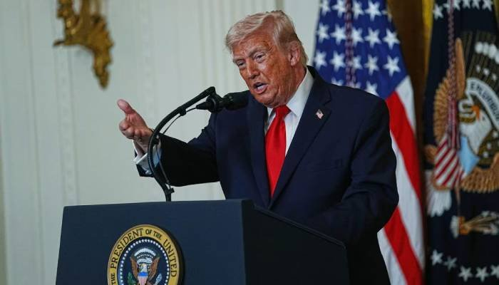 મિડલ ઈસ્ટમાં ભયંકર તણાવ: ટ્રમ્પે 3 યુદ્ધ જહાજો અને 2,500 મરીન્સ તૈનાત કર્યા