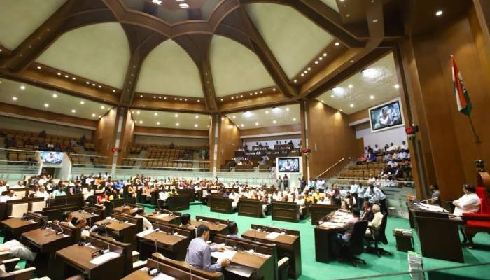 ગુજરાત વિધાનસભામાં GUJCTOC સુધારા વિધેયક પાસ: આતંકવાદી ગુનાઓ હવે BNS હેઠળ