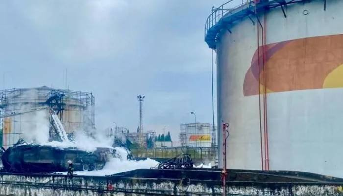 રશિયાના તેલ સામ્રાજ્ય પર યુક્રેનના ડ્રોન હુમલા, પુતિનની આર્થિક તાકાતને ઝટકો