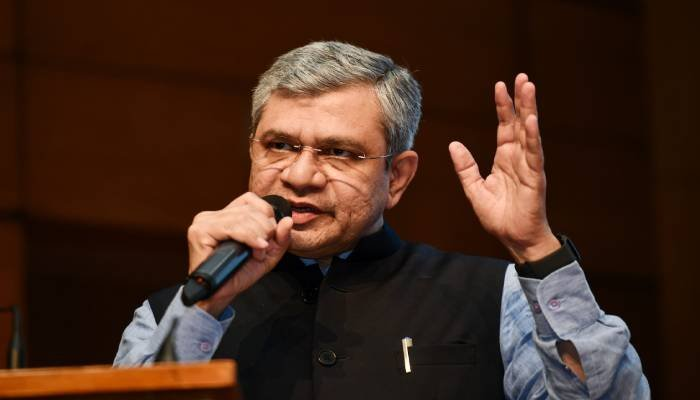 ઈલેક્ટ્રોનિક્સ ઉદ્યોગને સરકારનો કડક સંદેશ, ટેક્નોલોજી અને ડિઝાઈન પર કોઈ સમાધાન નહીં