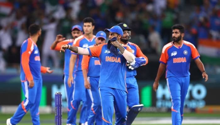 T20 વર્લ્ડ કપ 2026: ભારત ઇંગ્લેન્ડને હરાવી ફાઈનલમાં પહોંચ્યું, 8 માર્ચે ન્યૂઝીલેન્ડ સામે મુકાબલો