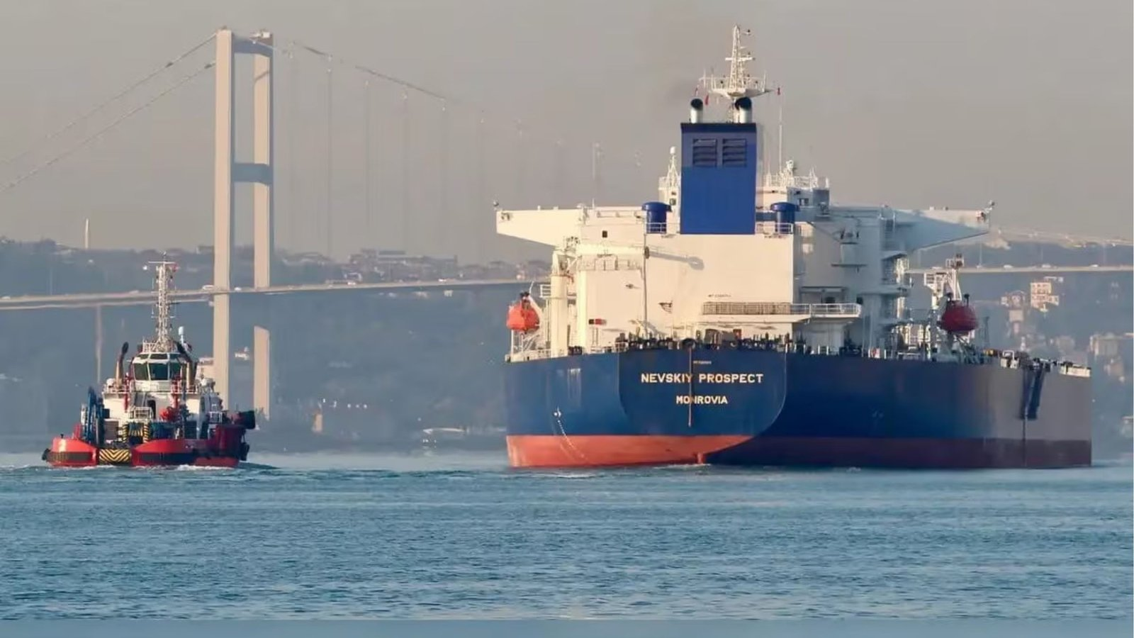 ચીન જઈ રહેલ રશિયન તેલ ટેન્કરે લીધો યુ-ટર્ન, આવી રહ્યું છે હવે ભારત તરફ