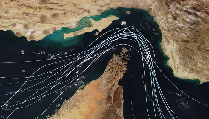 49 દિવસ બાદ હોર્મુઝ સ્ટ્રેટ ખુલ્યો: ઈરાનના નિર્ણયથી વૈશ્વિક બજારમાં રાહત