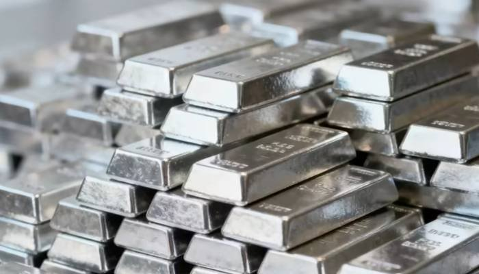 દુનિયા યુદ્ધમાં વ્યસ્ત, ચીનની ગુપ્ત ચાલ: 1626 ટન ચાંદીની ખરીદીથી બજારમાં ચિંતા વધતી