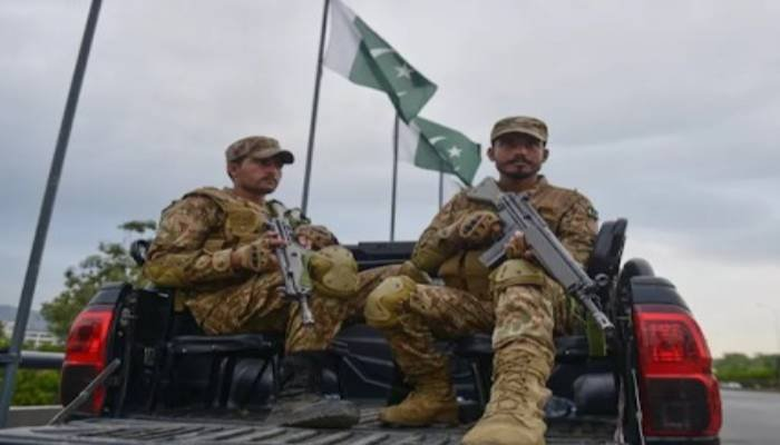 અફઘાનિસ્તાનમાં મિસાઈલ હુમલાનો આરોપ : 7ના મોત, 75થી વધુ ઘાયલ