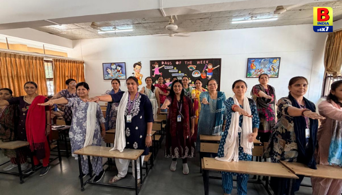 અમદાવાદની અમૃતા વિદ્યાલયમાં ‘સ્વેપ’ અભિયાન અંતર્ગત મતદાન જાગૃતિના શપથ લેવાયા