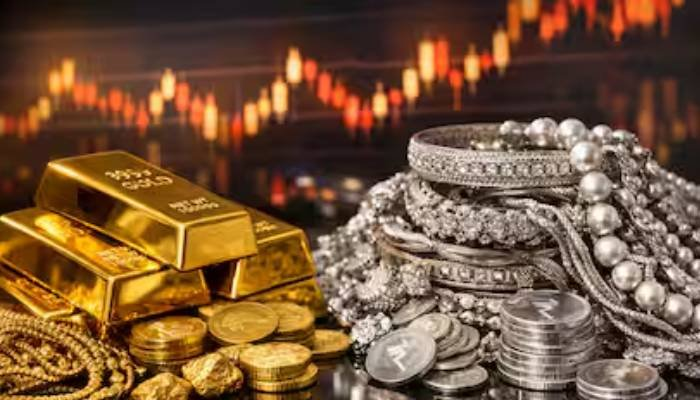 સોના-ચાંદીના ભાવમાં મોટો ઘટાડો: MCX પર ચાંદી 16 હજાર રૂપિયા તૂટી, ખરીદદારોમાં ઉત્સાહ