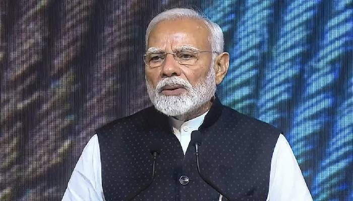 જવાહરલાલ નેહરુનો રેકોર્ડ તોડ્યા બાદ PM મોદીનું પહેલું નિવેદન, કહ્યું – “આ જનતાના આશીર્વાદ અને ભગવાનની કૃપા”
