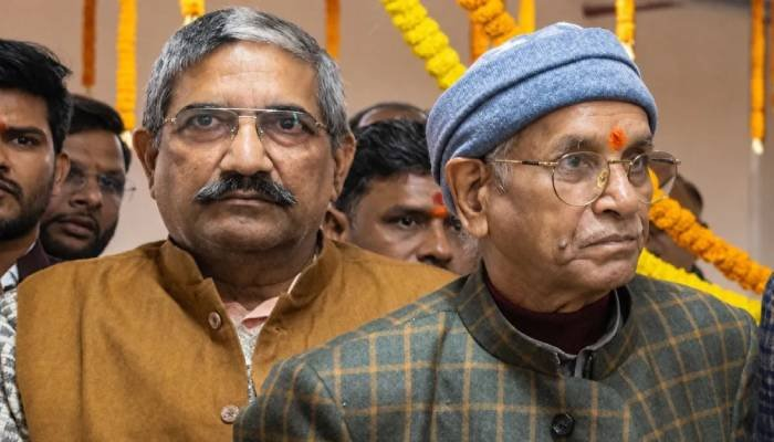 રામ મંદિર દાન ચોરી મામલો: ચંપત રાય-અનિલ મિશ્રાની મુશ્કેલી વધી, ટ્રસ્ટની નોટિસ અને FIRની માંગથી વિવાદ ગરમાયો