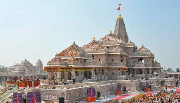 શ્રાવણમાં અયોધ્યામાં ભક્તોનો ઘોડાપૂર, રામલલ્લાના દર્શન માટે ઉમટી મોટી ભીડ
