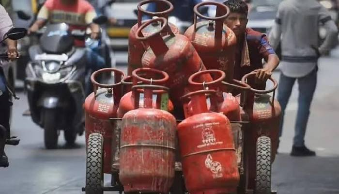LPG ગ્રાહકો માટે મોટા સમાચાર: e-KYCની તારીખ 31 ઓગસ્ટ સુધી લંબાઈ