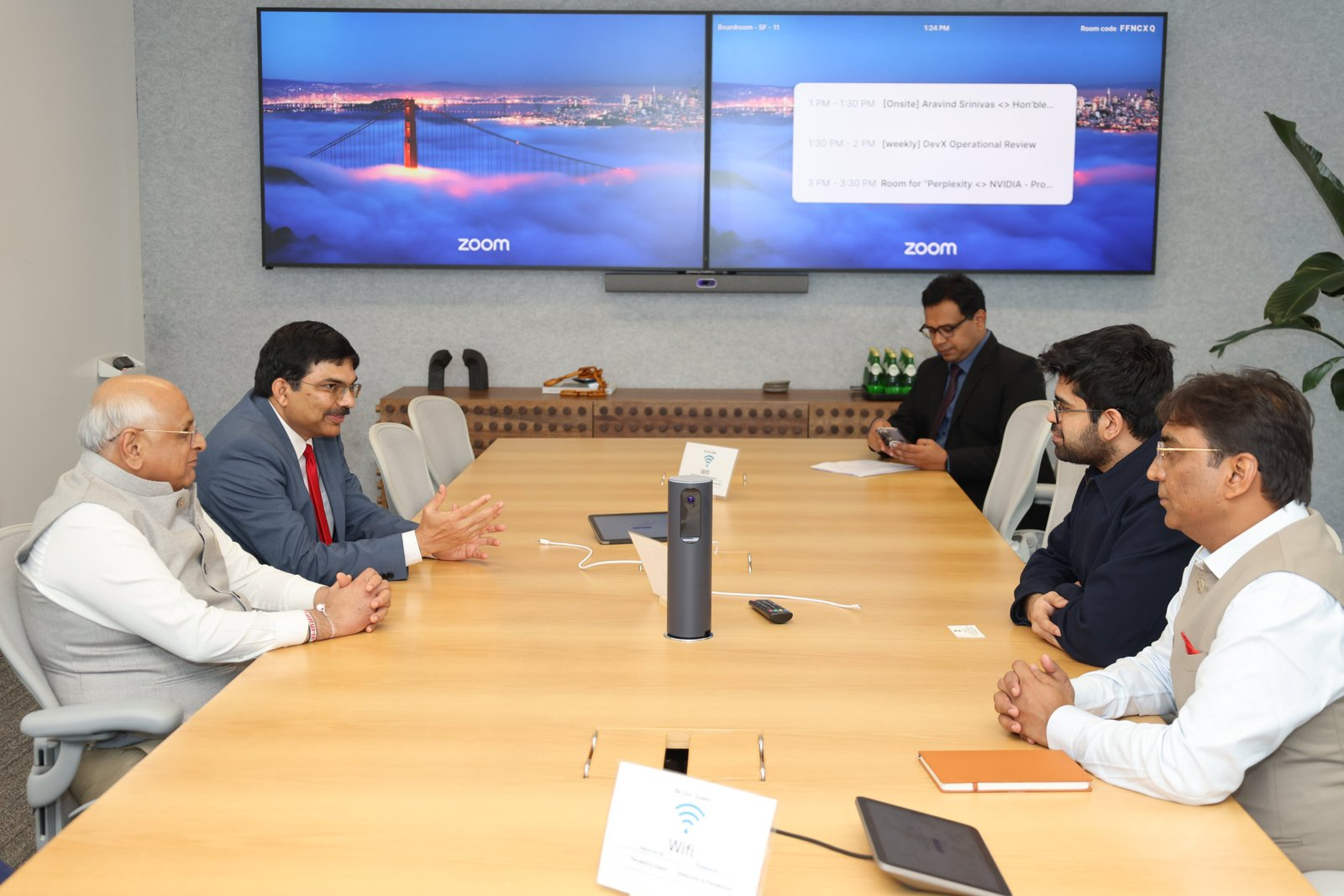 અમેરિકા અને કેનેડામાં ગુંજશે ગુજરાત: VGGS 2027 માટે CM ભૂપેન્દ્ર પટેલનો પ્રથમ વૈશ્વિક રોડ શૉ….
