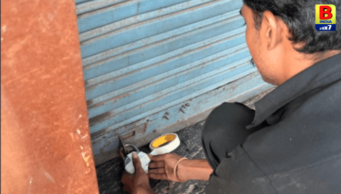અમદાવાદના Kalupurમાં 30 ફટાકડાની દુકાન સીલ કરાઈ…